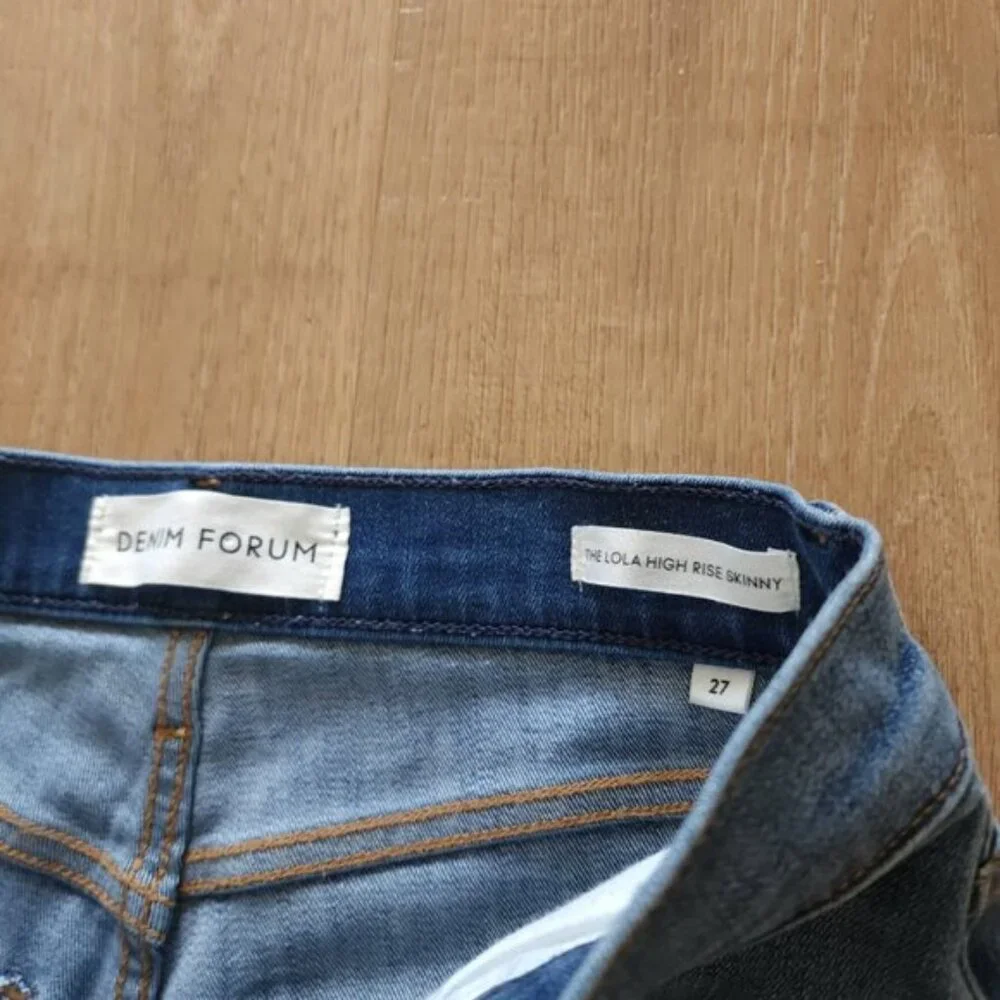 Aritzia Denim Forum Lola High Rise Skinny Jeans - Picture 3 of 6